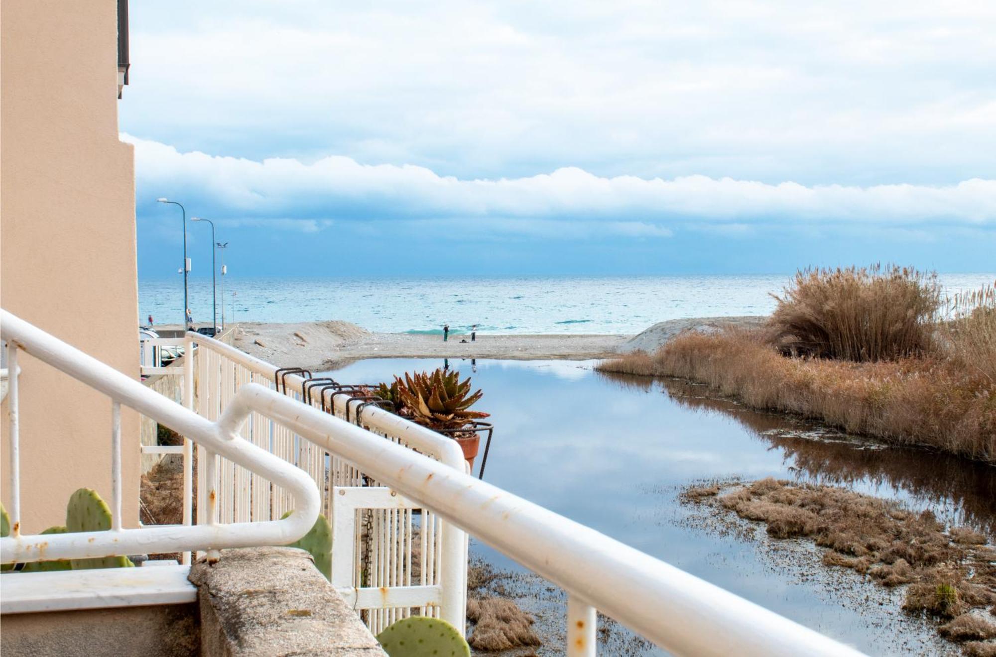 Appartamento 100 Metri Dal Mare Relax A Due Passi Dal Centro Finale Ligure Esterno foto