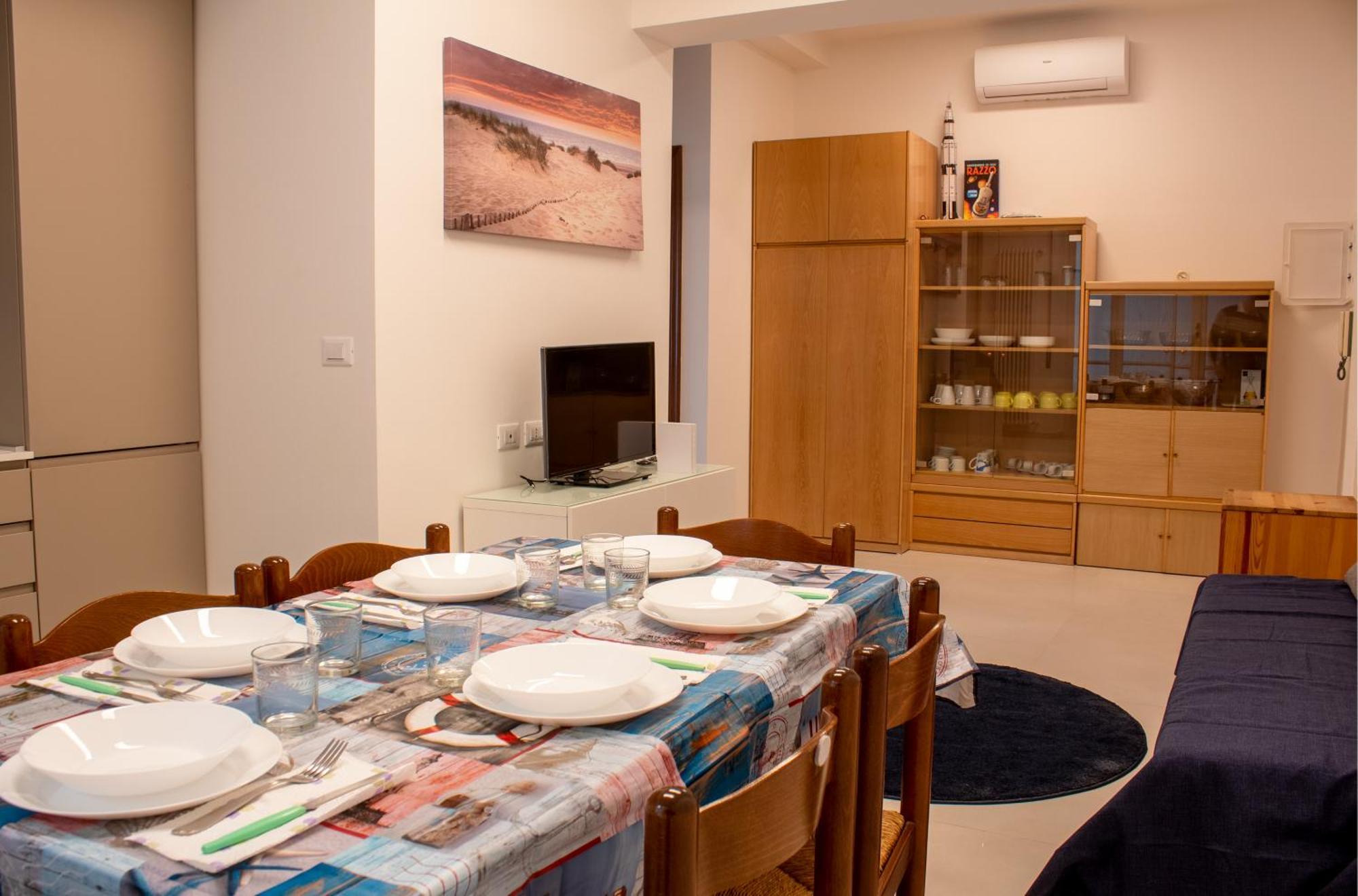 Appartamento 100 Metri Dal Mare Relax A Due Passi Dal Centro Finale Ligure Esterno foto
